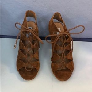 Steve Madden Heel